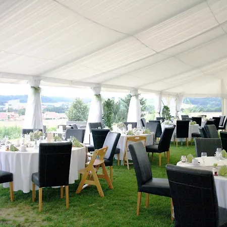Landhotel غايسلفيند