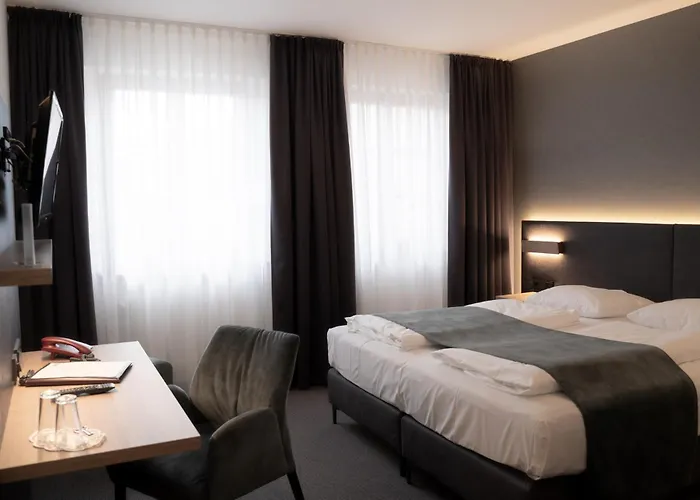 Landhotel ホテル