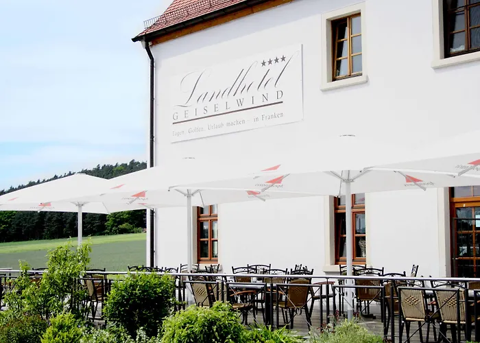 ホテル Landhotel 4*