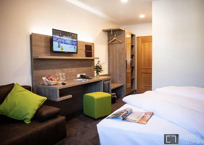ホテル Landhotel ガイゼルヴィント